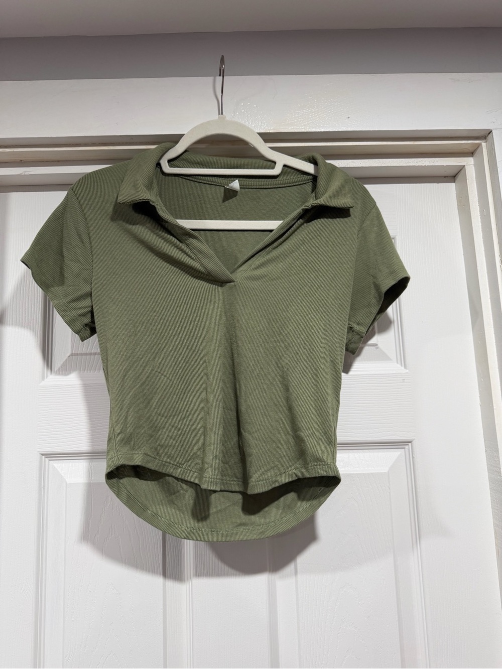 Old Navy Olive Green Collared V-Neck Crop Top